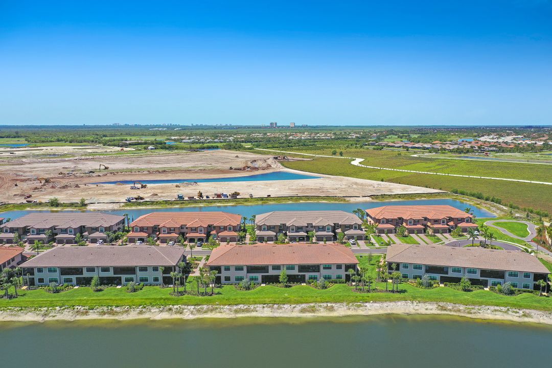 15248 Zeno Wy #204, Naples, FL 34114