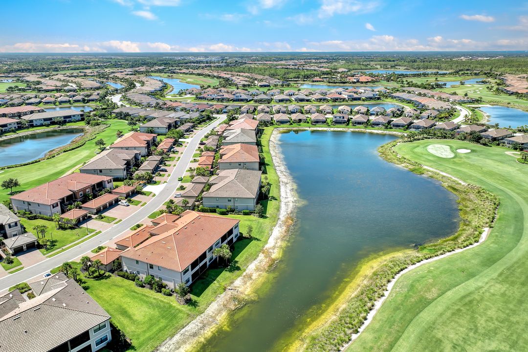 9389 Pocida Ct #203, Naples, FL 34119