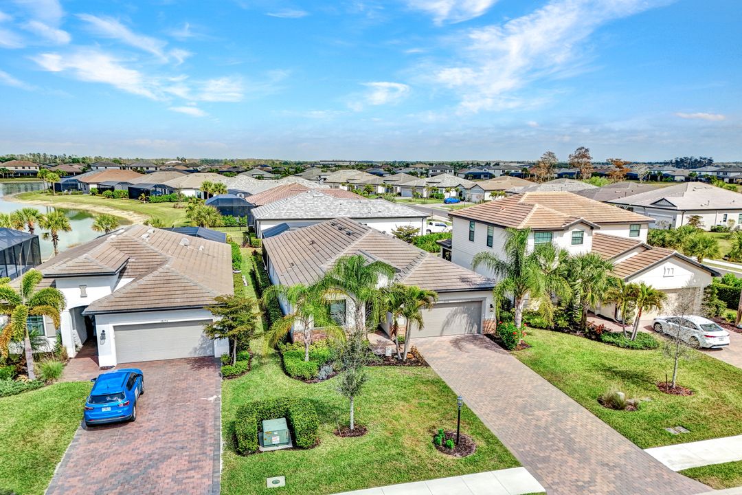 18298 Ridgeline Dr, Estero, FL 33928