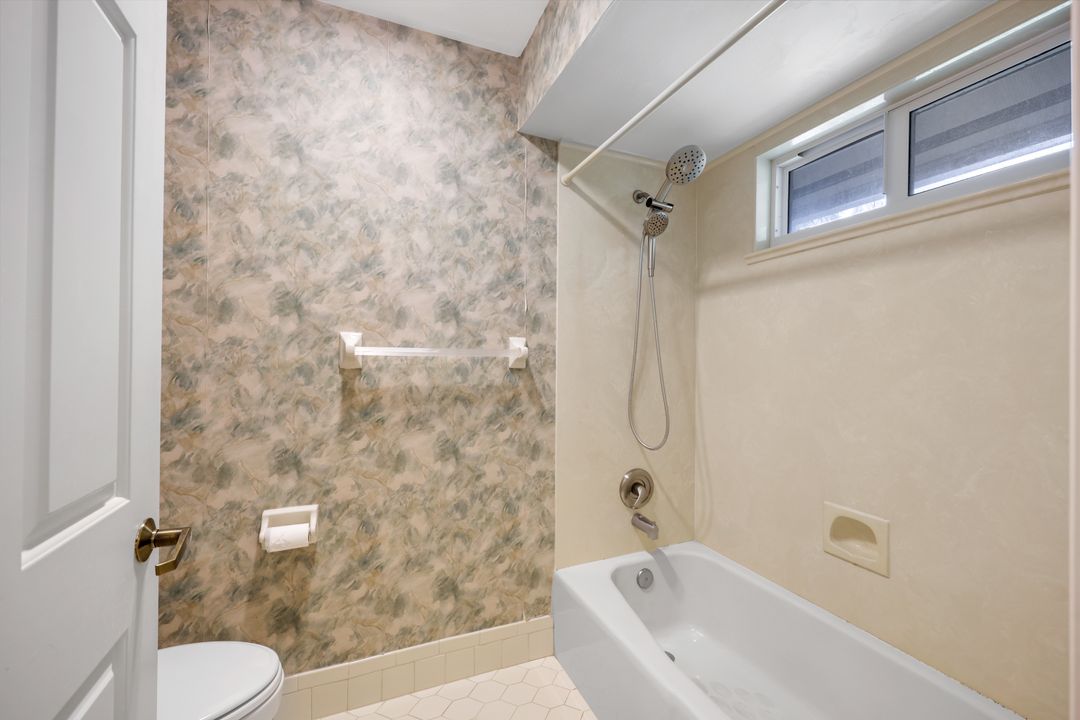 2207 Imperial Golf Course Blvd, Naples, FL 34110