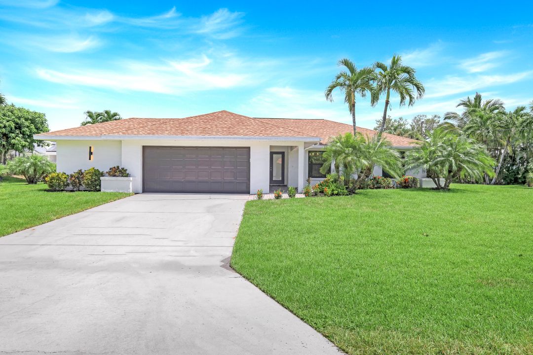 27081 Harbor Dr, Bonita Springs, FL 34135
