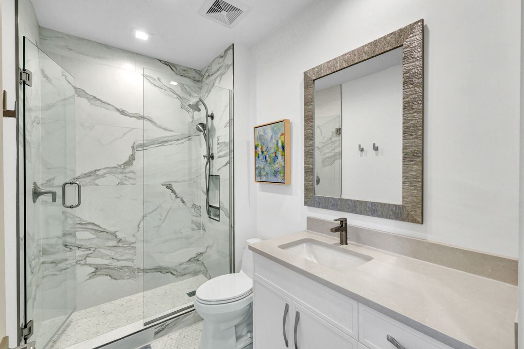 1030 3rd Ave S #419, Naples, FL 34102