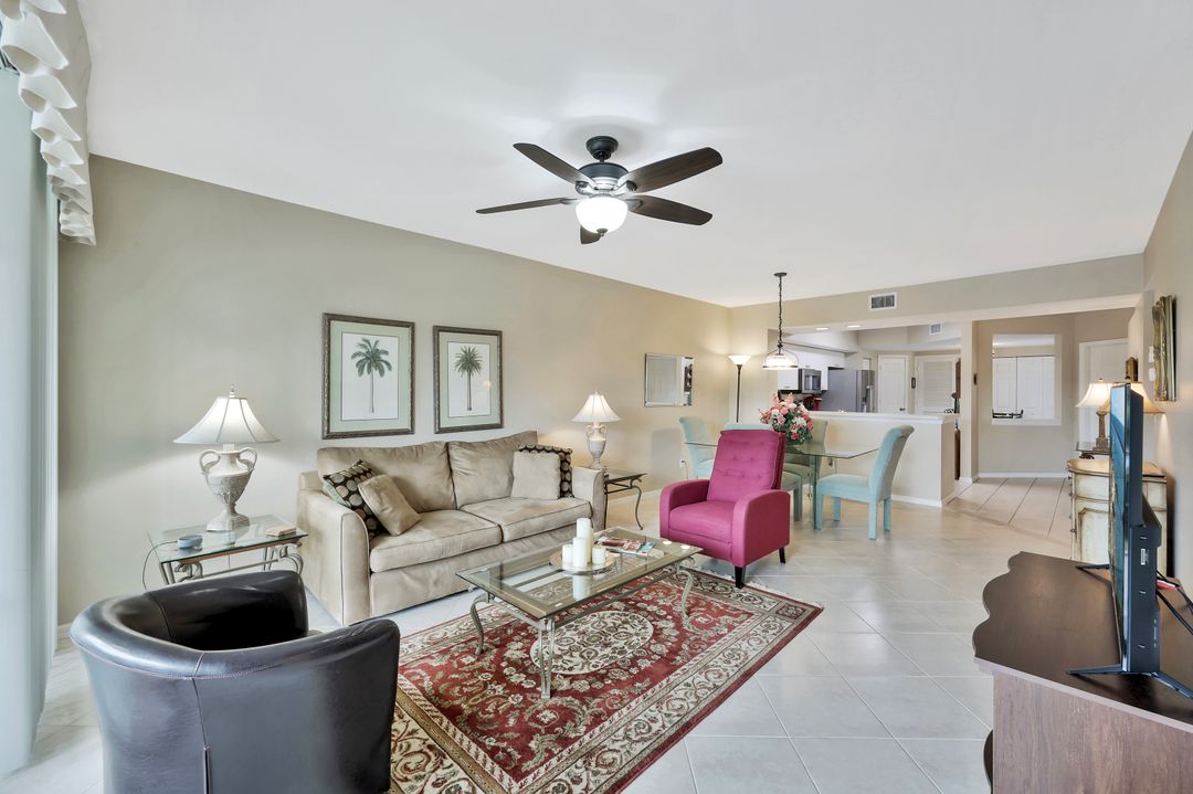 5025 Cedar Springs Dr #102, Naples, FL 34110