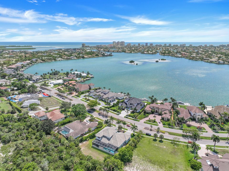 671 S Barfield Dr, Marco Island, FL 34145