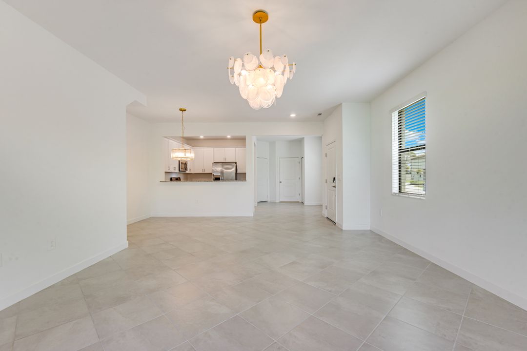 14159 Gardeners Wy, Fort Myers, FL 33913