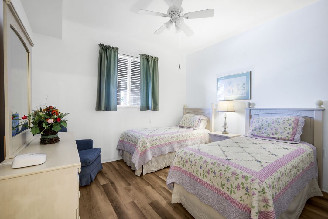 16575 Lake Cir Dr #1136, Fort Myers, FL 33908