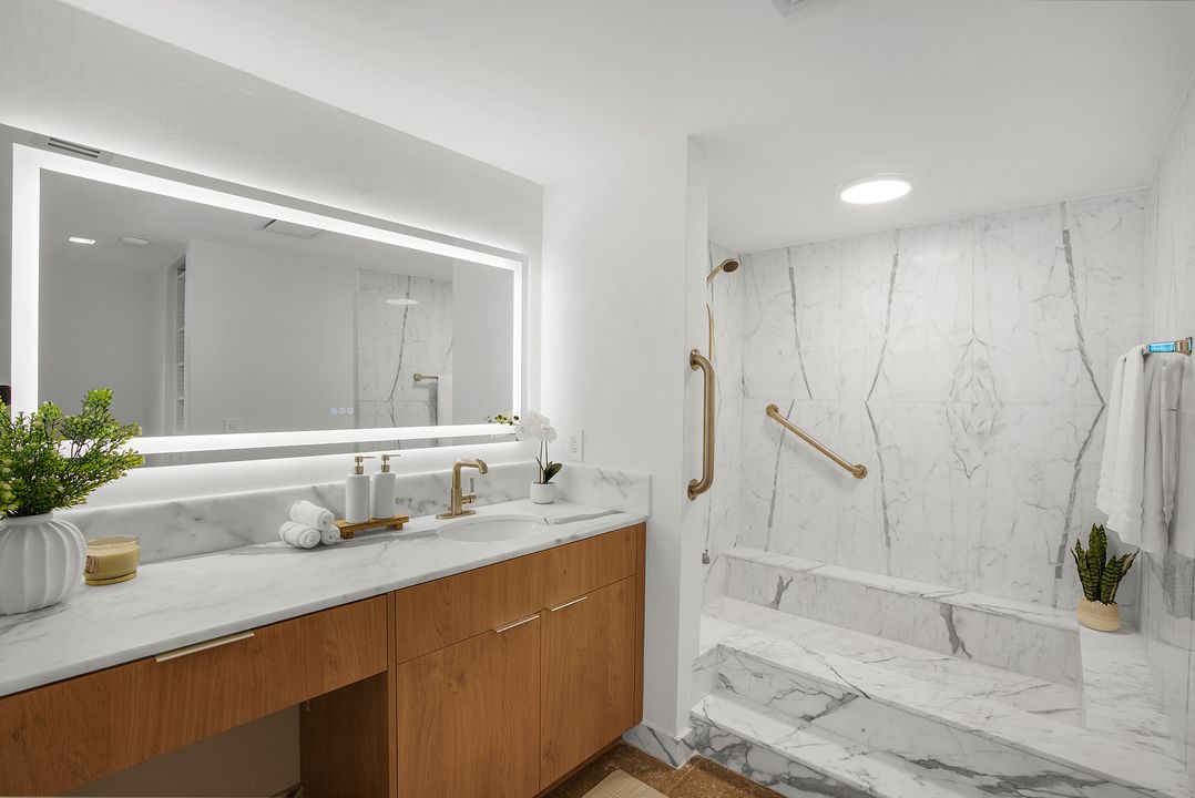 155 Ocean Ln Dr #103, Key Biscayne, FL 33149