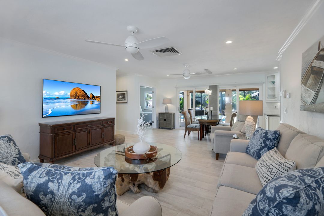 746 Apple Ct, Marco Island, FL 34145
