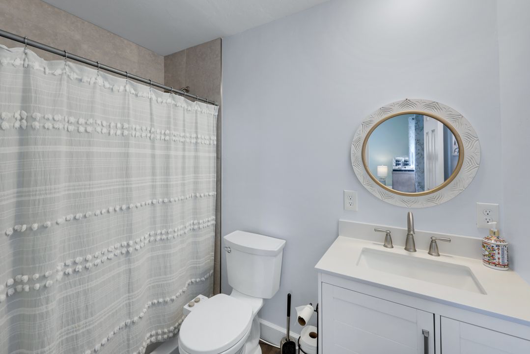 27051 Edgewood St, Bonita Springs, FL 34135