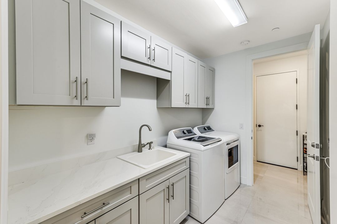 16347 Viansa Wy #202, Naples, FL 34110