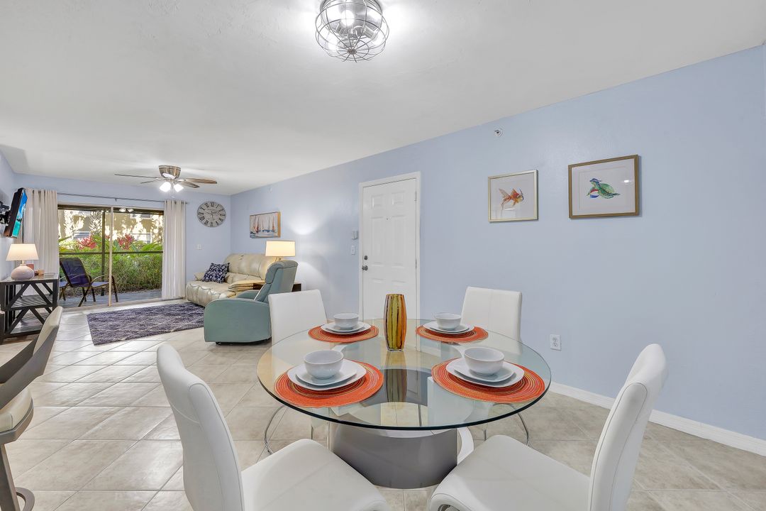 8960 Colonnades Ct E #916, Bonita Springs, FL 34135