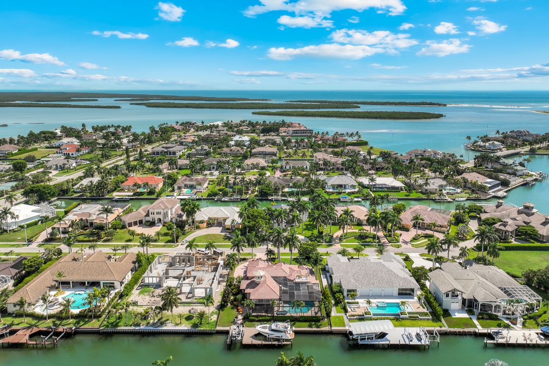 1658 McIlvaine Ct, Marco Island, FL 34145