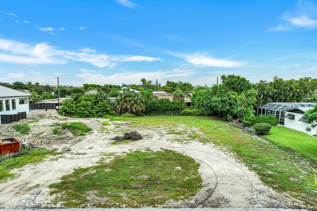 1081 Morningside Dr, Naples, FL 34103