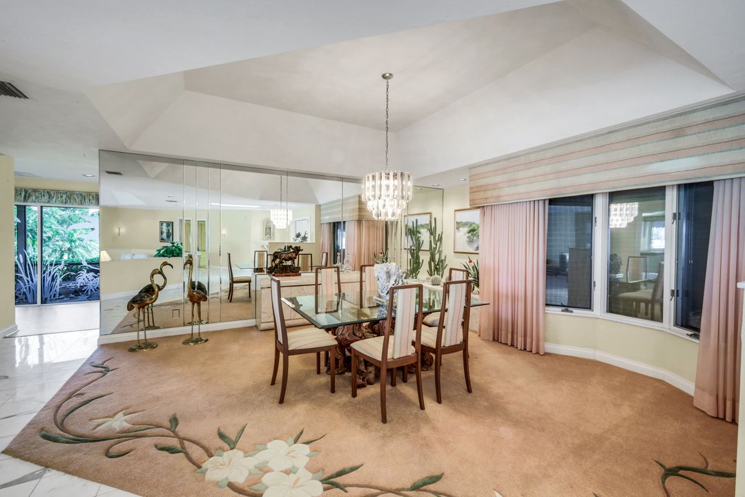 2227 Regal Way, Naples, FL 34110