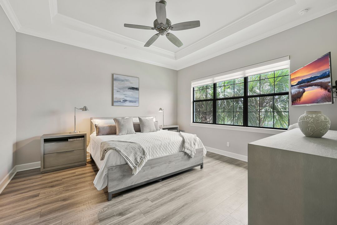 9672 Montelanico Loop #203, Naples, FL 34119