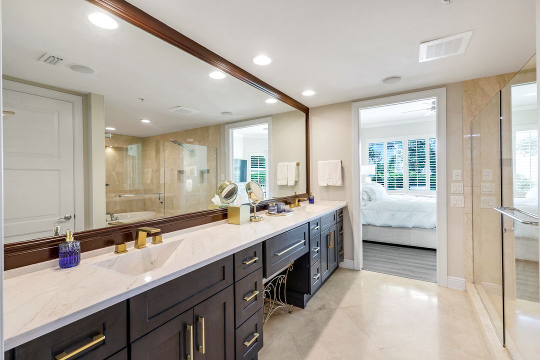 265 Indies Way #302, Naples, FL 34110