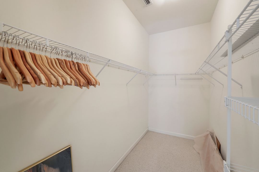 1660 Windy Pines Dr #4, Naples, FL 34112