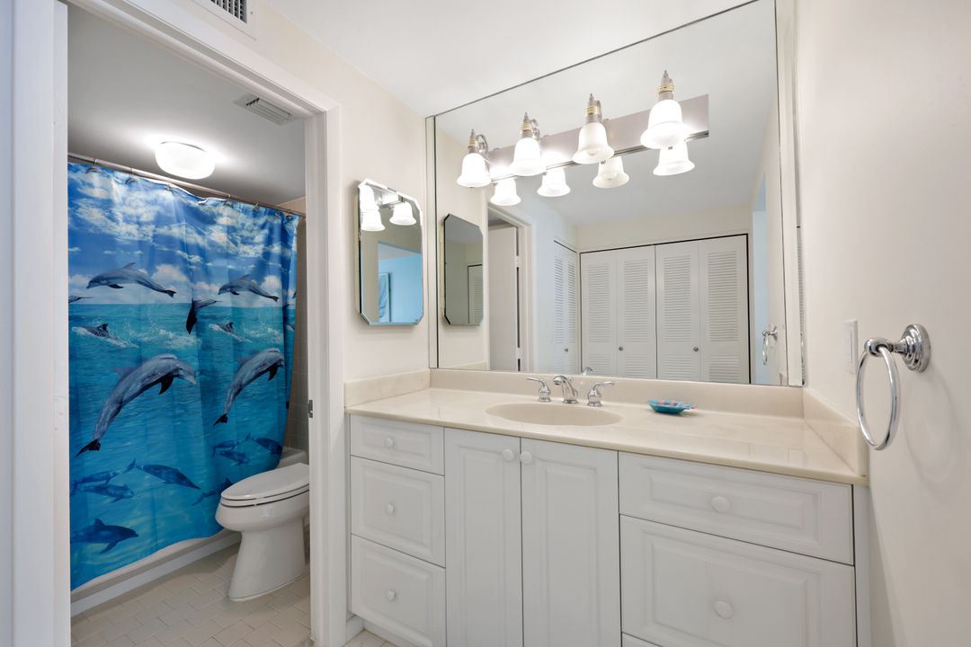 320 Seaview Ct #307, Marco Island, FL 34145