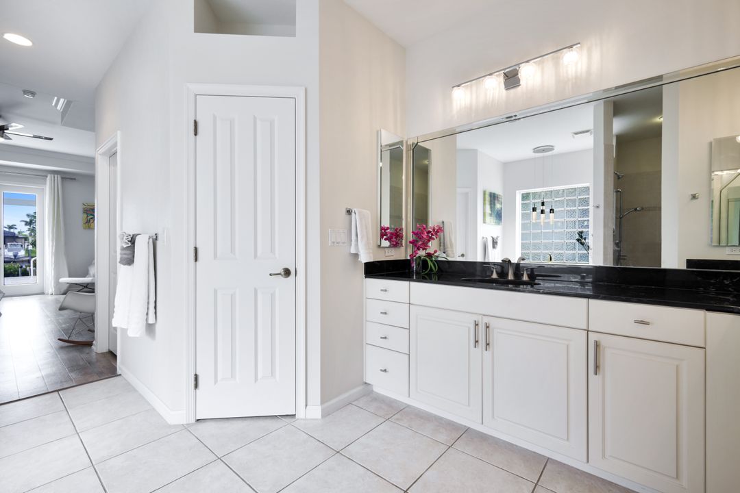 2834 SW 49th Terrace, Cape Coral, FL 33914