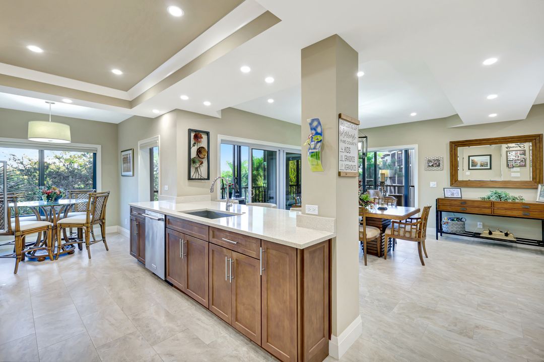 6820 Pelican Bay Blvd #133, Naples, FL 34108