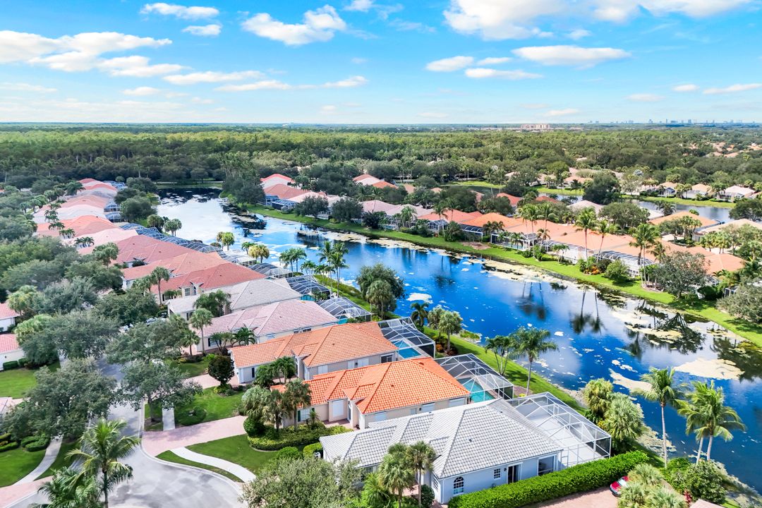 2984 Gilford Way, Naples, FL 34119