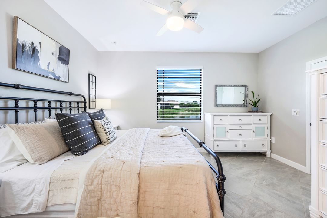 14033 Pine Lodge Ln, Fort Myers, FL 33913