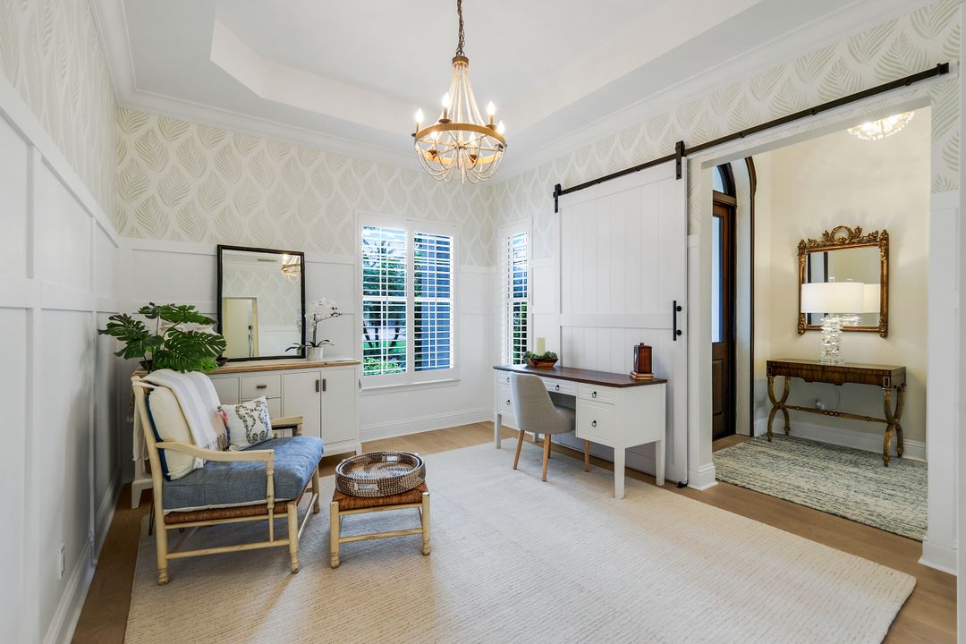 7395 Monteverde Way, Naples, FL 34119