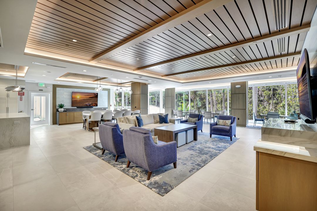 6573 Marissa Loop, Naples, FL 34108