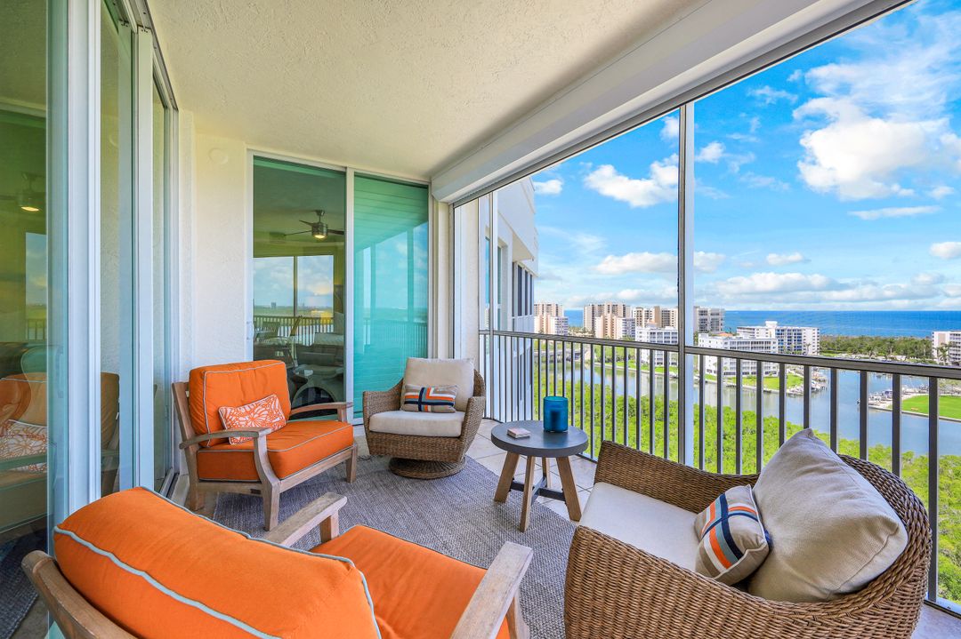 315 Dunes Blvd #PH-6, Naples, FL 34110