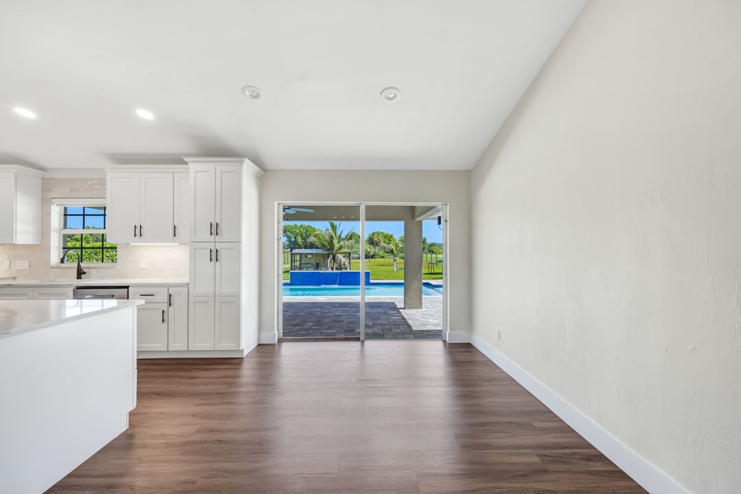 3857 39th Ave NE, Naples, FL 34120