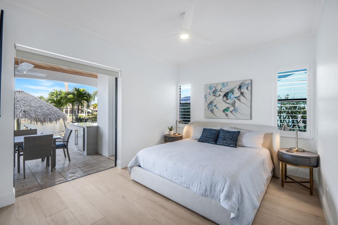 5743 SW 9th Ct, Cape Coral, FL 33914