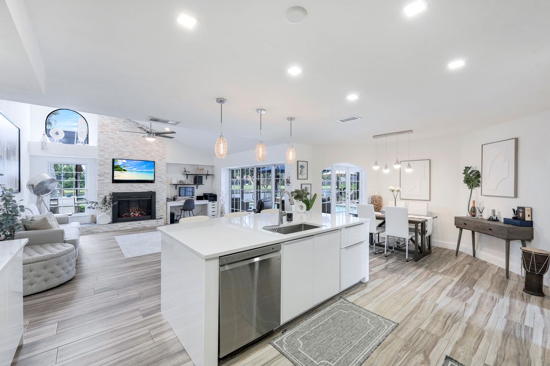 3653 Saybrook Pl, Bonita Springs, FL 34134