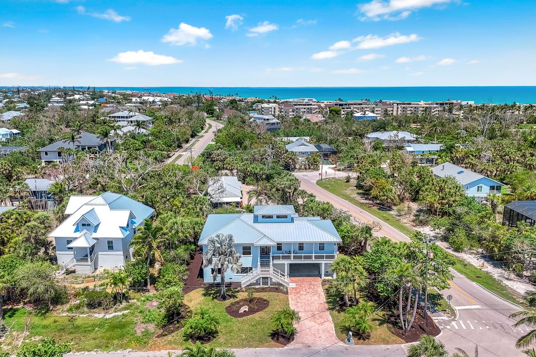 742 Nerita St, Sanibel, FL 33957