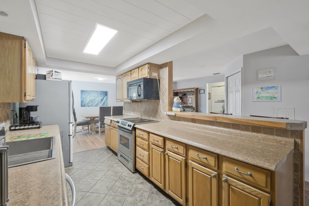 18371 Durrance Rd, North Fort Myers, FL 33917