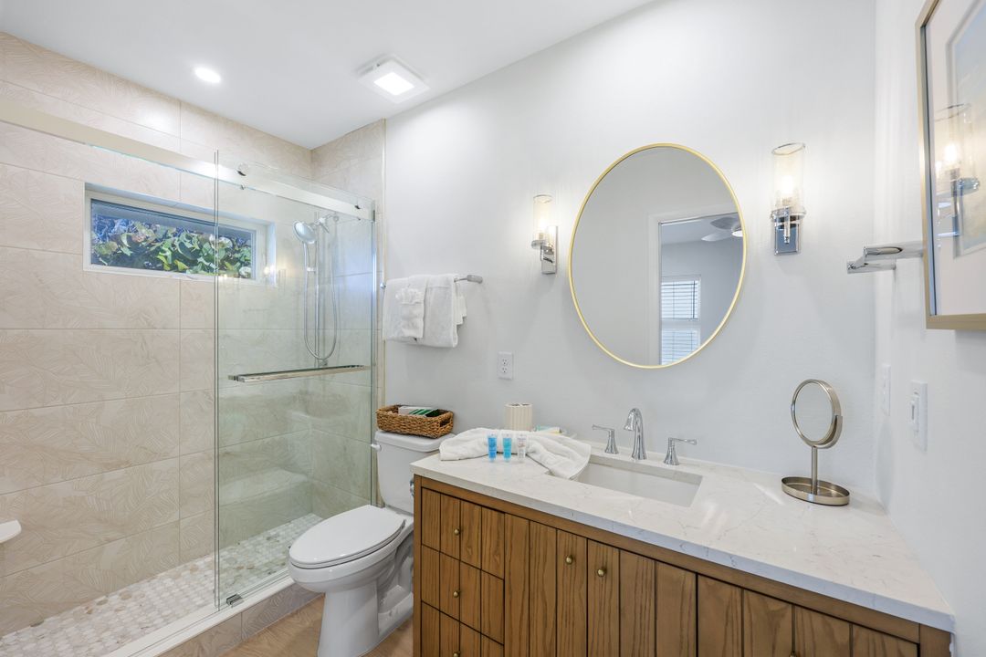 2321 W Gulf Dr #1E, Sanibel, FL 33957