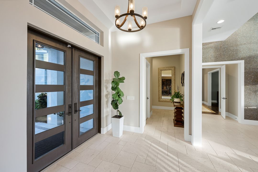 2801 SW 39th St, Cape Coral, FL 33914