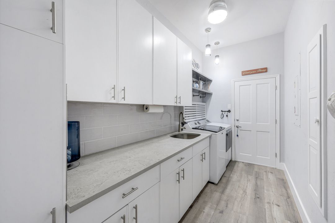 681 S Barfield Dr, Marco Island, FL 34145