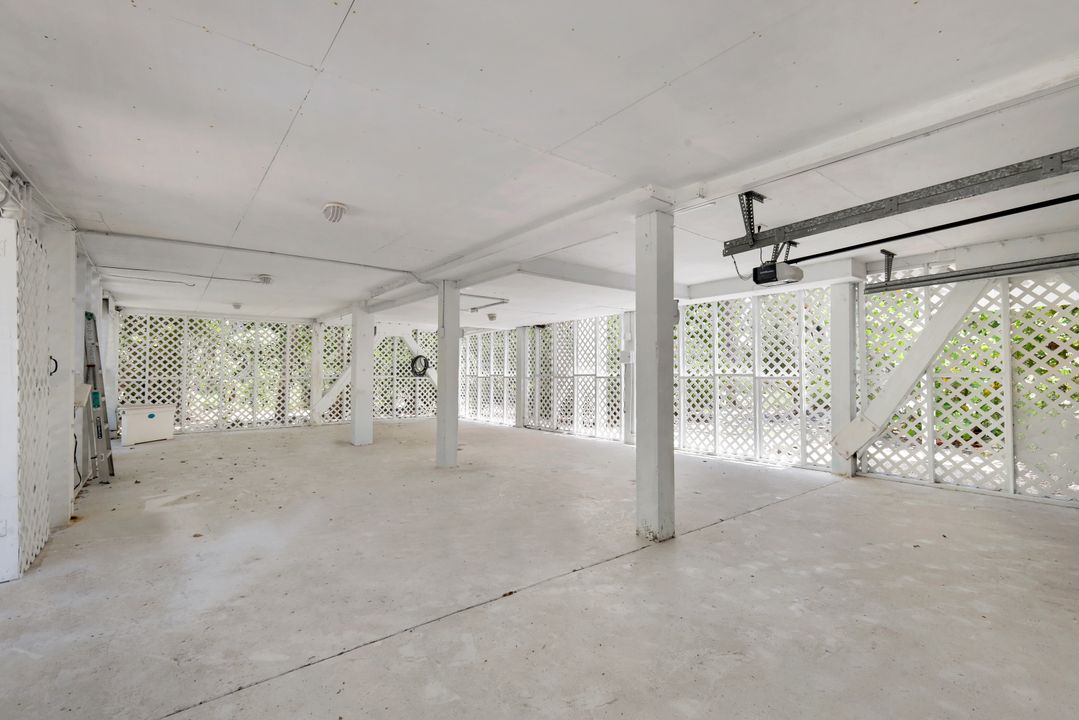 6126 Castaways Ln, Sanibel, FL 33957