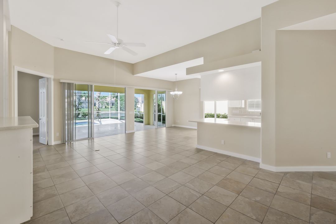 28348 Nautica Ln, Bonita Springs, FL 34135