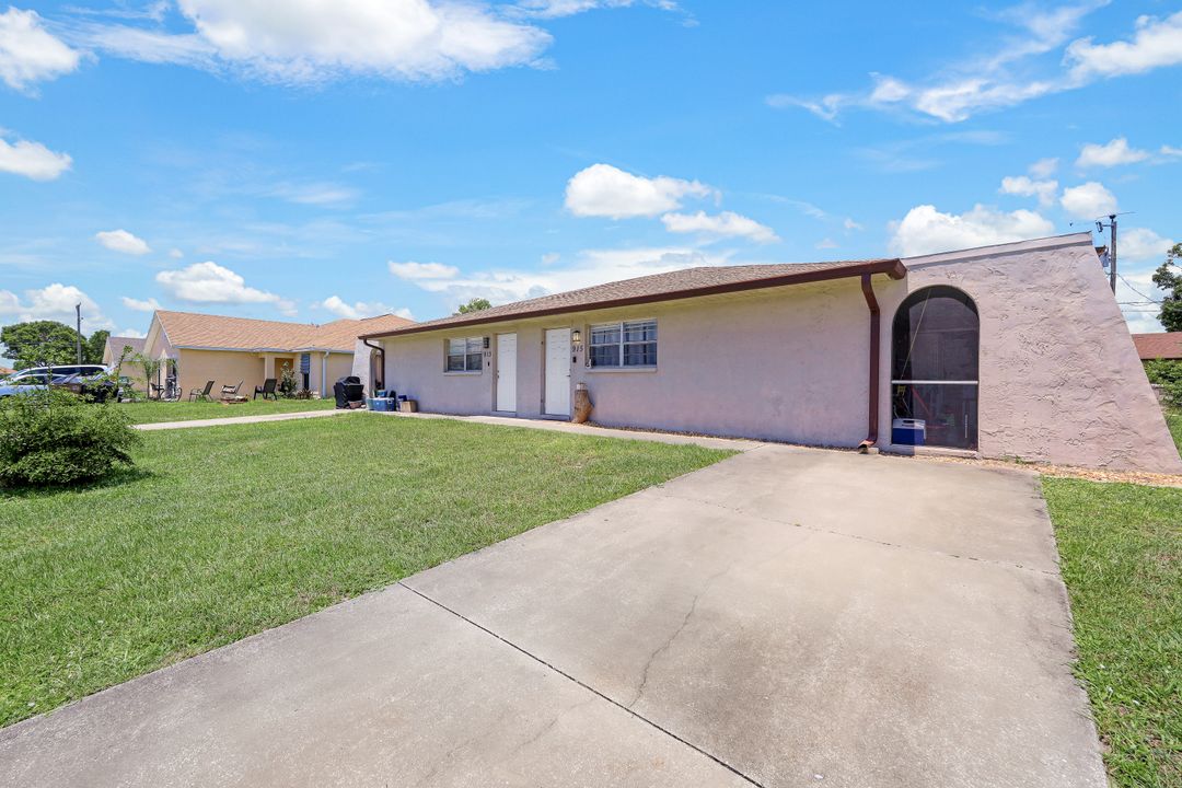 913 SE 13th St  #913/915, Cape Coral, FL 33990