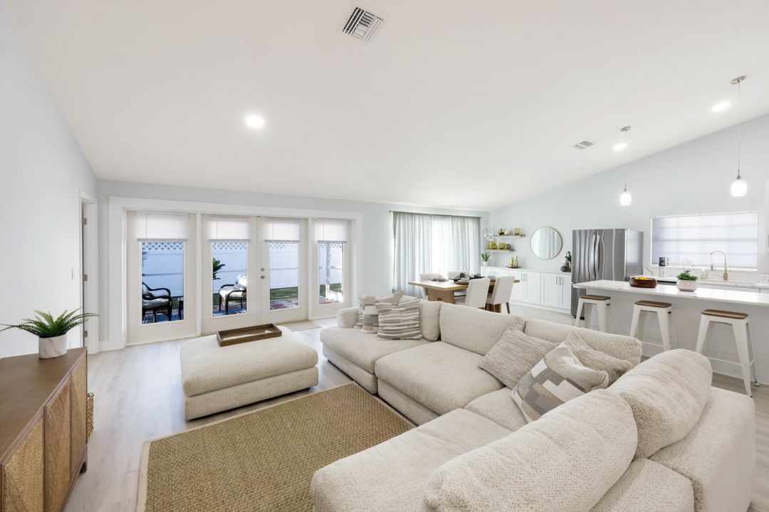 12800 Eagle Pointe Cir, Fort Myers, FL 33913