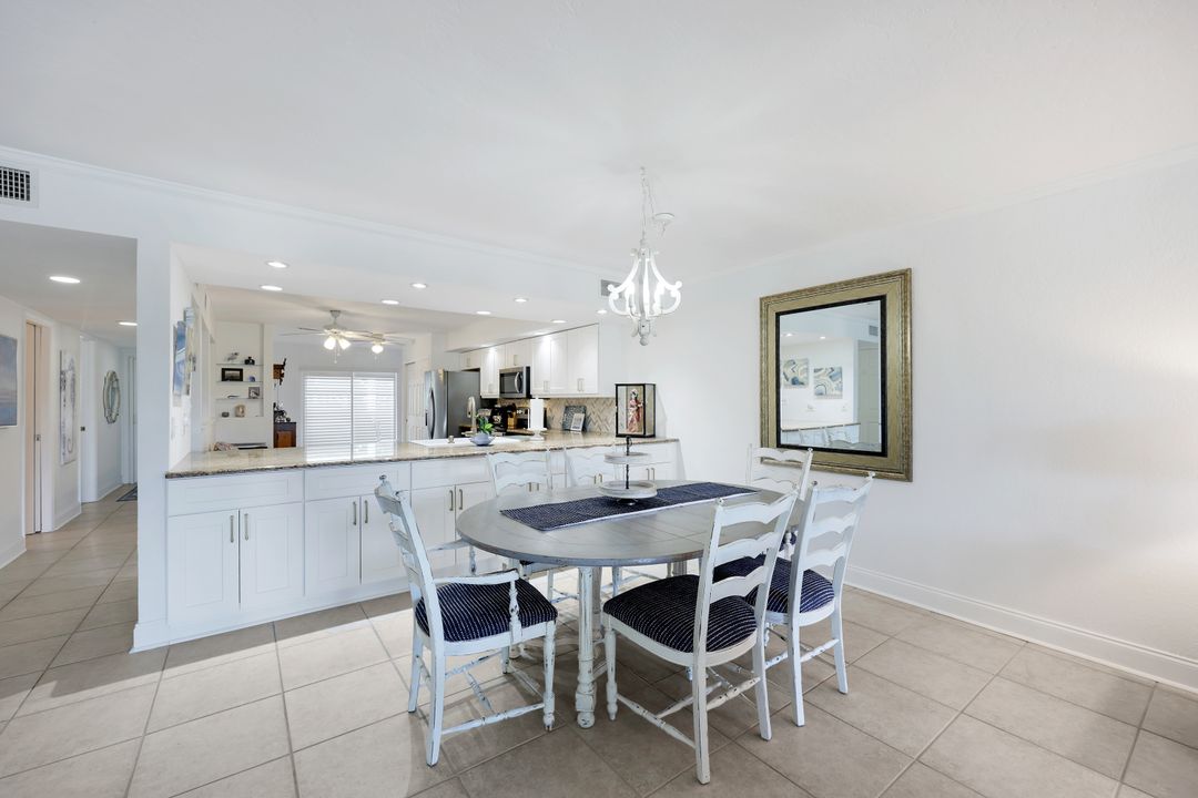 16424 Timberlakes Dr, Fort Myers, FL 33908