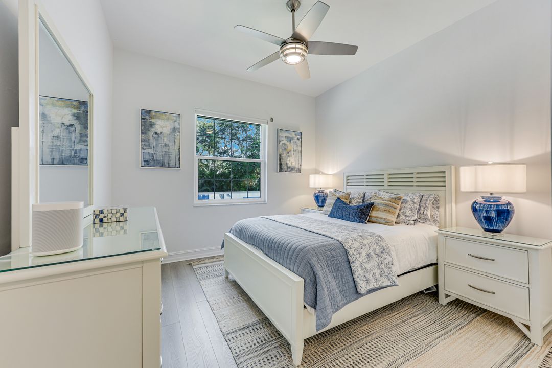 805 Bentwater Cir #104, Naples, FL 34108