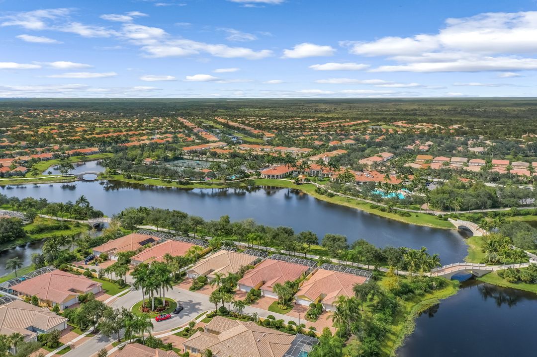 28827 Vermillion Ln, Bonita Springs, FL 34135