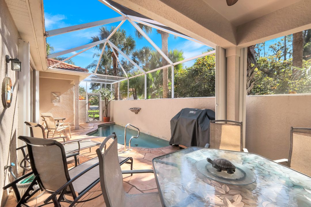 4062 Stow Way, Naples, FL 34116