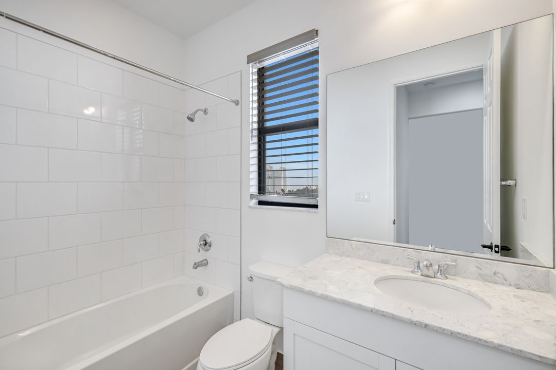 8793 Madrid Cir, Naples, FL 34104