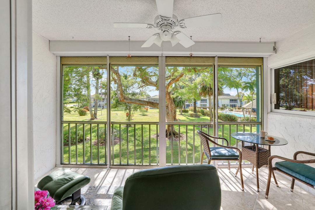 325 Charlemagne Blvd #C204, Naples, FL 34112