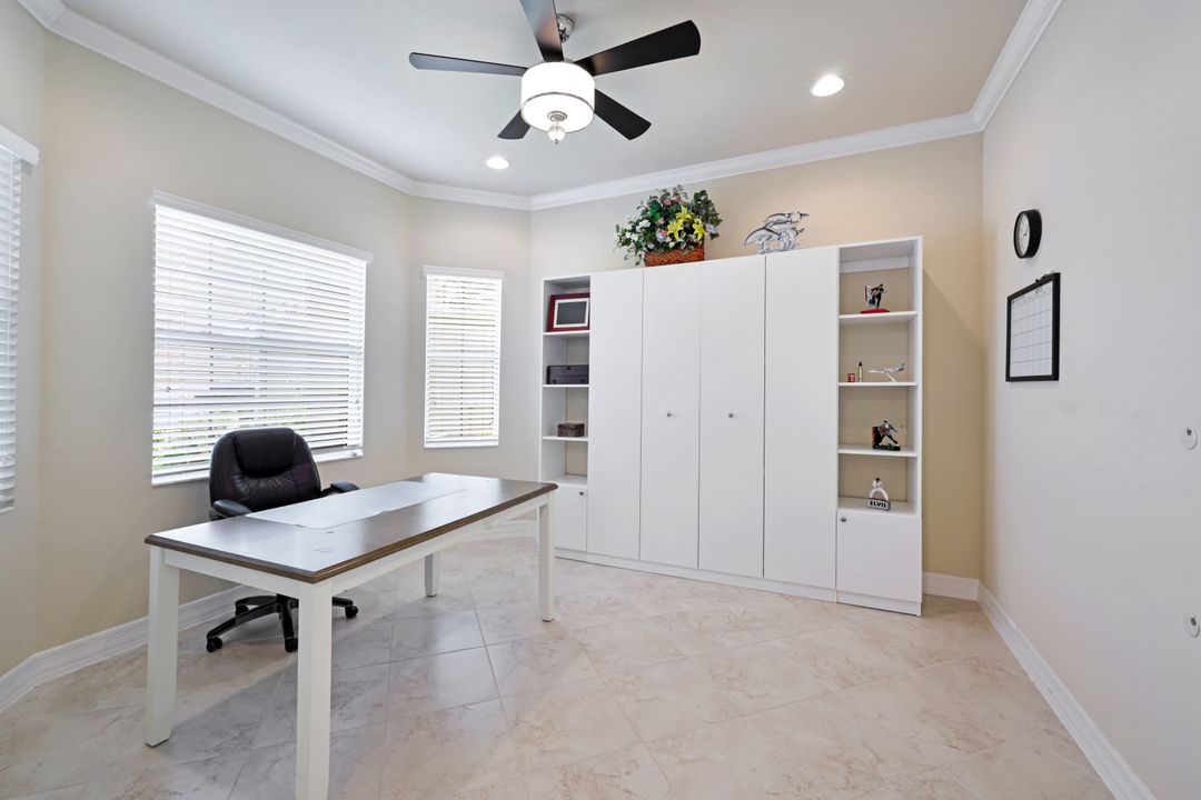 11292 Sparkleberry Dr, Fort Myers, FL 33913