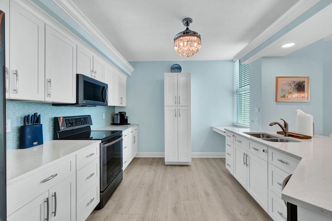 1070 S Collier Blvd #205, Marco Island, FL 34145