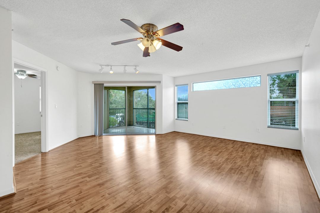 8880 Colonnades Ct W #427, Bonita Springs, FL 34135